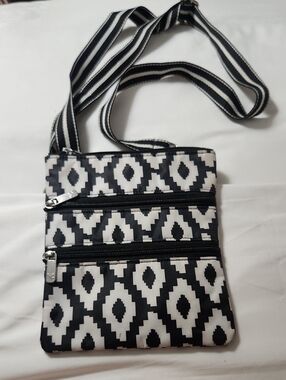 All For Color Geometric Crossbody Bag